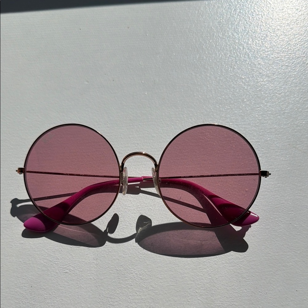 Round Pink Ray-Ban